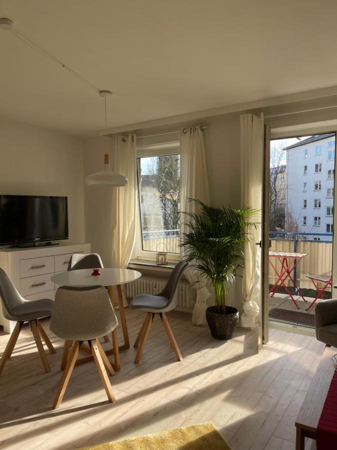 Ruhige Wohnung Mit Parkplatz, Charmantes Viertel Kassel Zewnętrze zdjęcie